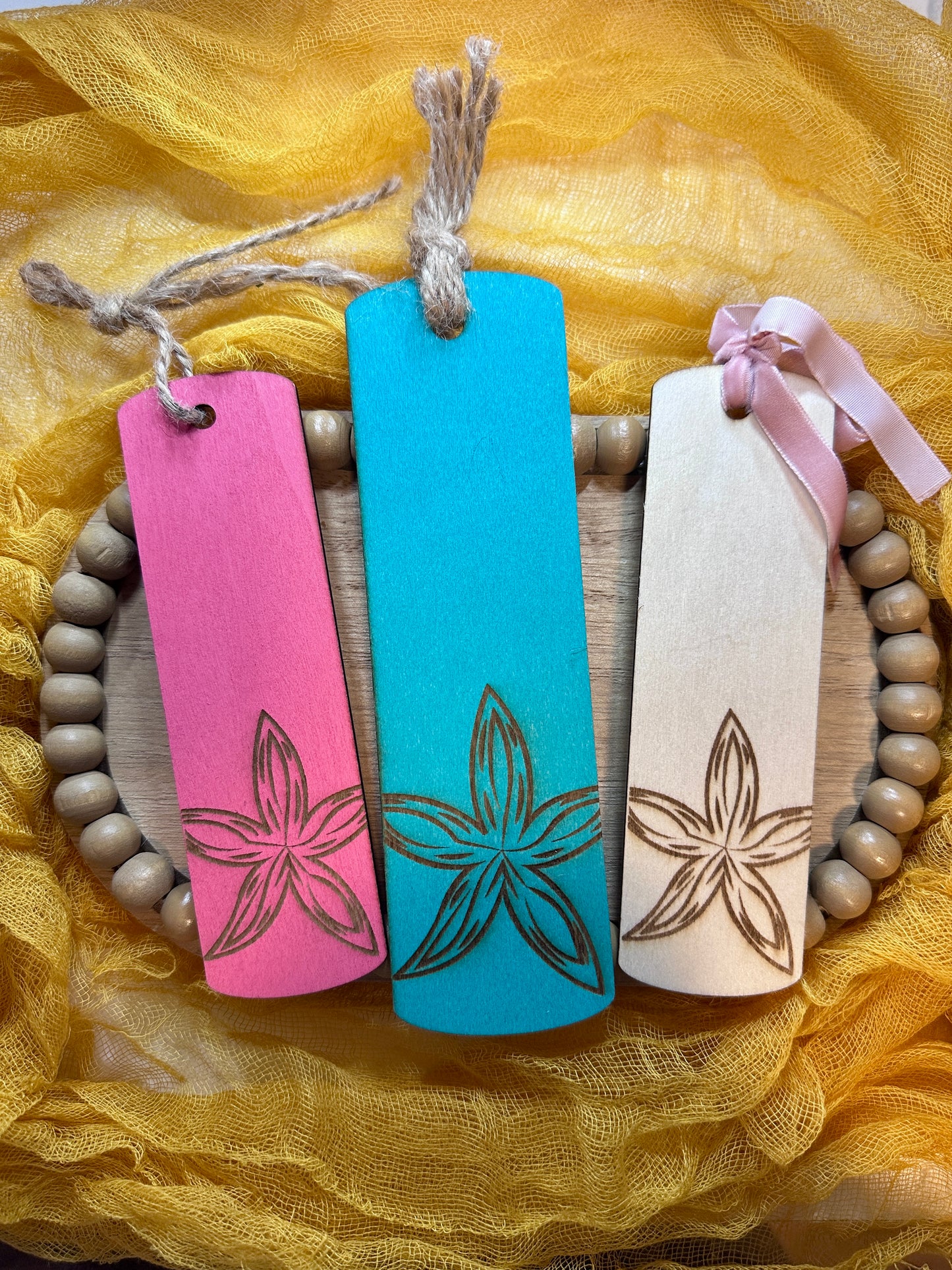 Engraved Wooden Bookmark – Sea Star Design with String