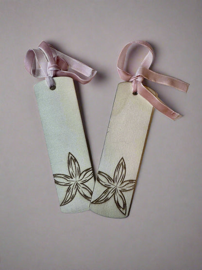 Engraved Wooden Bookmark – Sea Star Design with String